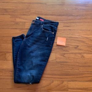 Say 16 celebrity pink distressed skinny jean